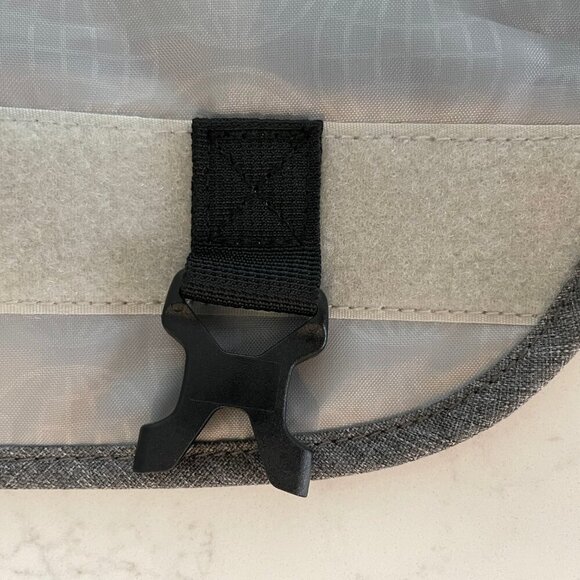 OIWAS Pack the World Waterproof Laptop Messenger Bag Grey + Black Sz OS NWOT - Picture 8 of 13